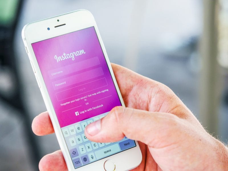 jak usunąć blok akcji na Instagramie 