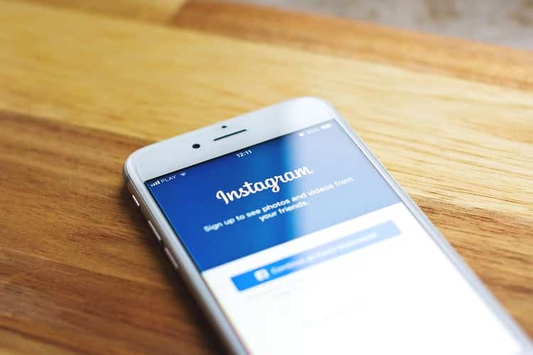 a ¿Cómo ocultar los Likes accidentales en Instagram?
