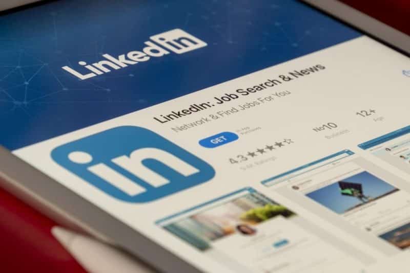 how to network in LinkedIn