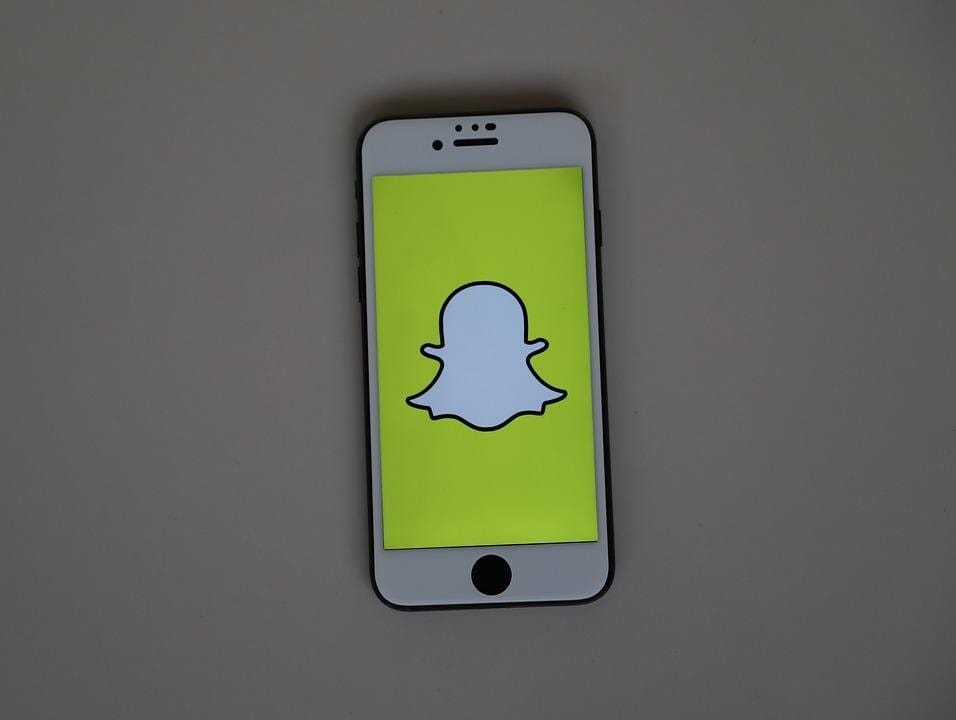 Snapchat Spotlight tutorial for users in Canada