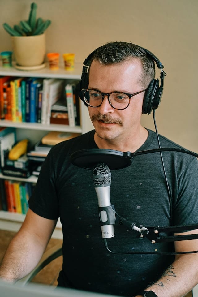How To Create A Podcast Cover Image